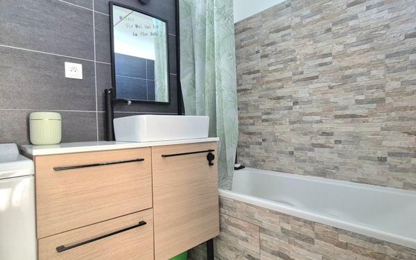 Appartement à vendre    2 pièces • 42,01 m2 Épinay-sous-Sénart