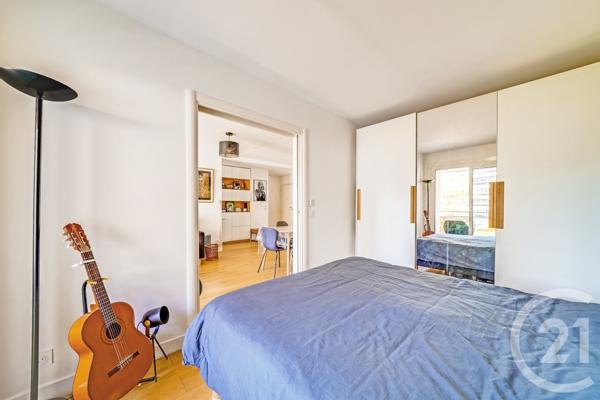 Appartement F3 à vendre  3 pièces - 62,05 m 2   PARIS  - 75015