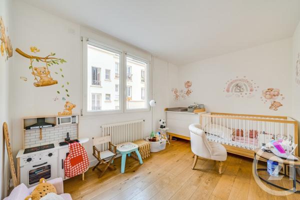 Appartement F3 à vendre  3 pièces - 62,05 m 2   PARIS  - 75015
