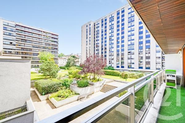 Appartement F3 à vendre  3 pièces - 62,05 m 2   PARIS  - 75015