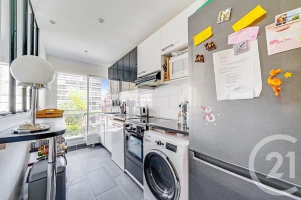 Appartement F3 à vendre  3 pièces - 62,05 m 2   PARIS  - 75015