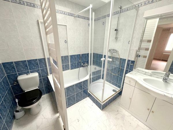 Maison à vendre    3 pièces •  La Broque