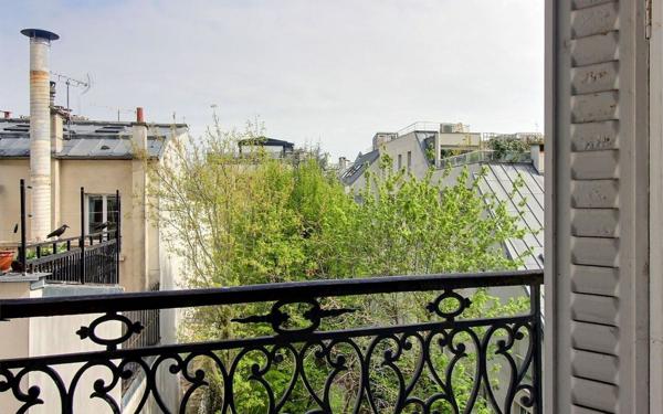 Appartement à vendre    3 pièces • 58,15 m2 Paris 14