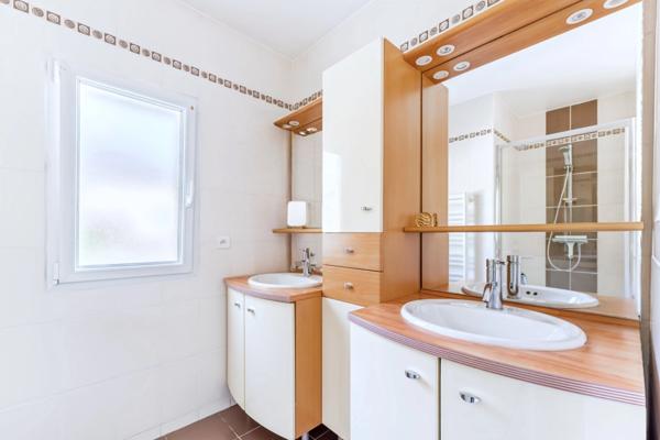 PORNICHET – À VENDRE VILLA FAMILIALE 5 CHAMBRES AU CALME, PROCHE PLAGES ET COMMERCES, SENTIERS PEDESTRES ET CYCLABLES