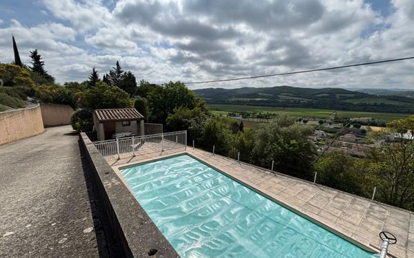 Maison à vendre    5 pièces •  Cépie