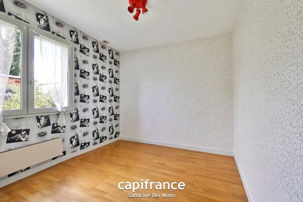 SOUCIEU EN JARREST - Maison de 98,50m² avec sous sol aménageable - Garage/atelier