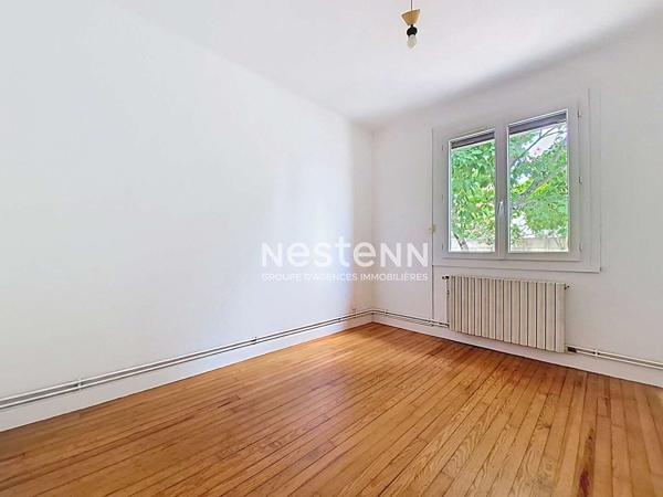 A VENDRE - VILLENEUVE TOLOSANE BAS -  Plain-pied 4 pièces 114m² avec grand garage