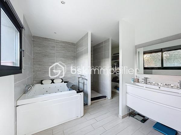 Maison contemporaine de 168 m²