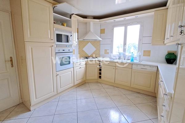 Maison à vendre 7 pièces de 158 m² à Cergy