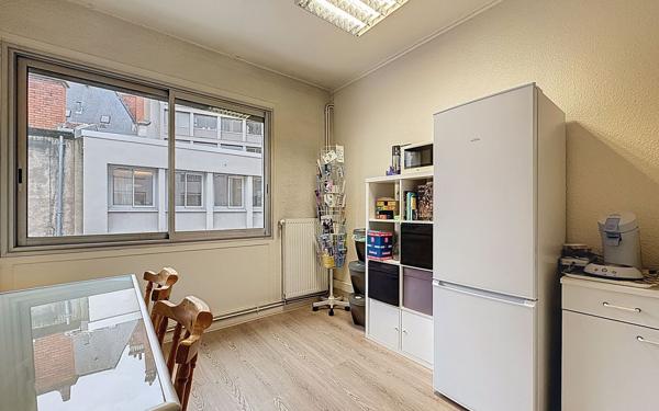 Appartement à vendre    4 pièces • 100 m2 Clermont-Ferrand