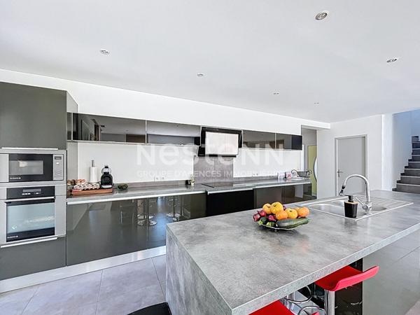 A VENDRE - CLAIRA - VILLA - 4 FACES - PISCINE