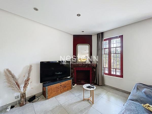 A VENDRE - LE SOLER - MAISON DE VILLAGE - JARDIN - PISCINE