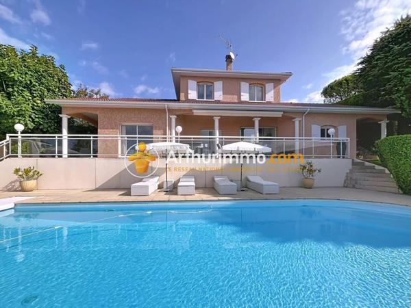 Vente Maison 6 pièces 205 m2 à Bourgoin-Jallieu