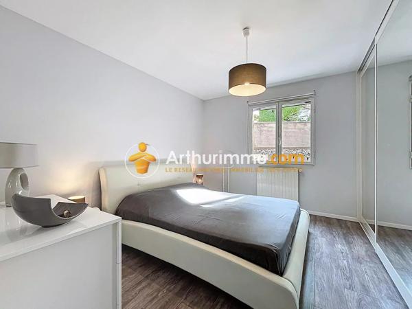 Vente Maison 6 pièces 205 m2 à Bourgoin-Jallieu