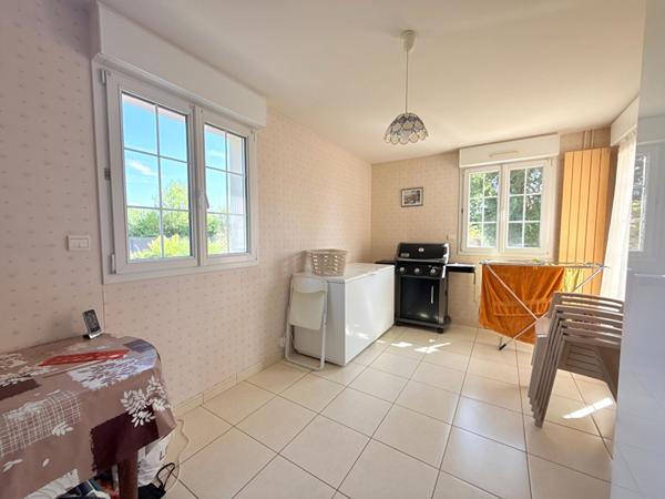 Superbe maison à la Meignanne, 8 pièces de 206 m2 - jardin