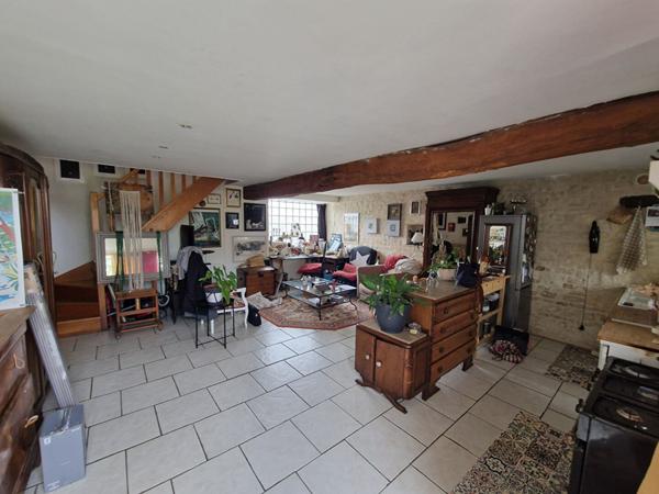 Immeuble Surgeres 10 pièce(s) 176.5 m2