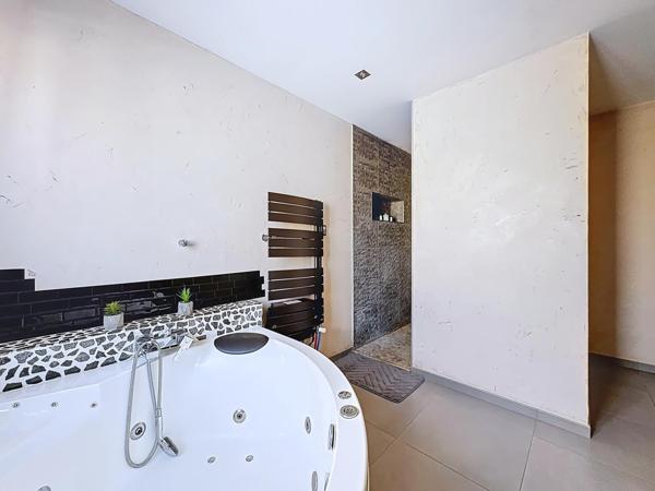 Belle maison de plain pied à Maizieres Les Metz