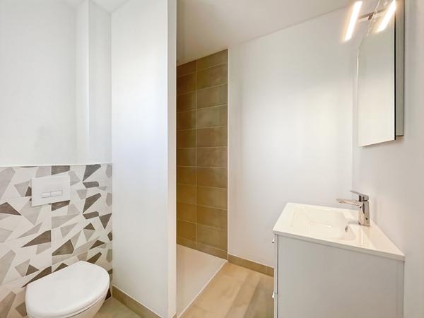 MAISON NEUVE T4 AVEC GARAGE À 1KM DU CENTRE-VILLE