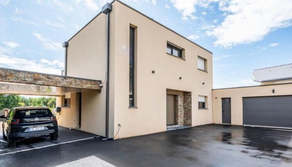 Contemporaine lumineuse, calme et haut de gamme