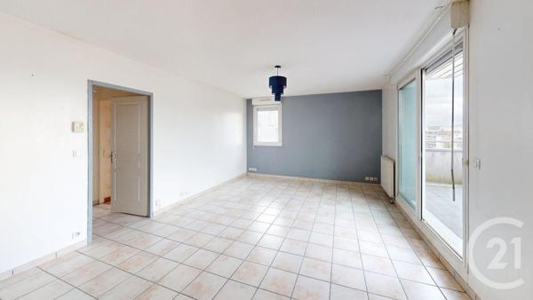 Appartement F3 à vendre  3 pièces - 66,50 m2 RODEZ - 12