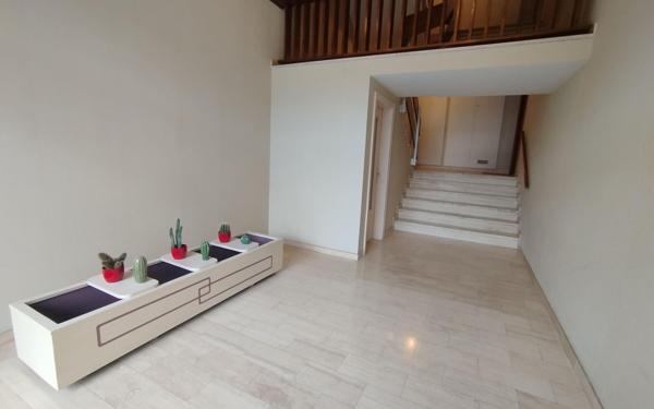 Appartement à vendre    4 pièces • 114 m2 Lingolsheim