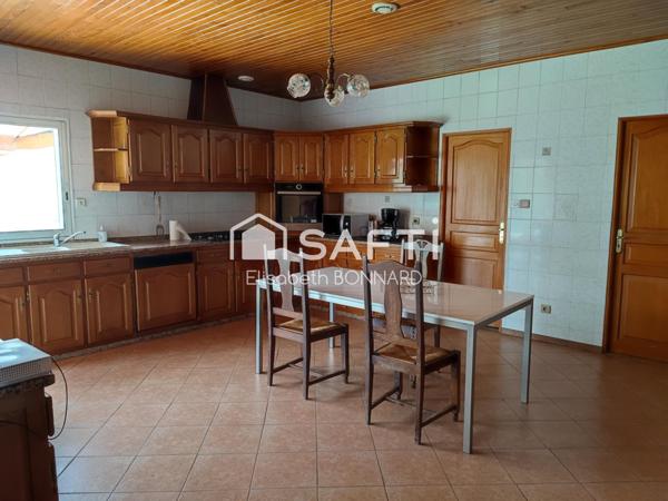 Maison familiale dans un secteur prisé