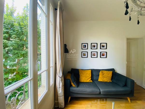 "Versailles Clagny" Bel appartement meublé refait à neuf de 3 pièces de 60 m2 ! Loyer 1 777 €/mois charges comprises **  - Référence  19752