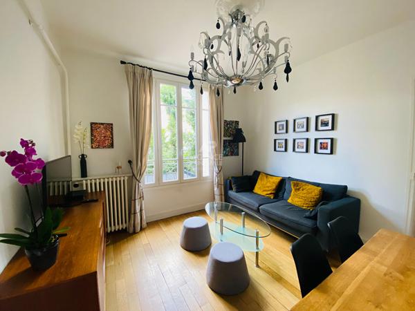 "Versailles Clagny" Bel appartement meublé refait à neuf de 3 pièces de 60 m2 ! Loyer 1 777 €/mois charges comprises **  - Référence  19752