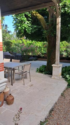 MAGNIFIQUE MAISON DE MAÎTRE TOURANGELLE DE 180 m² + SA MAISON D'AMIS DE 120m²