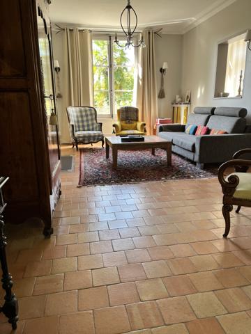 MAGNIFIQUE MAISON DE MAÎTRE TOURANGELLE DE 180 m² + SA MAISON D'AMIS DE 120m²