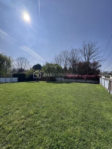 Terrain de 365 m²