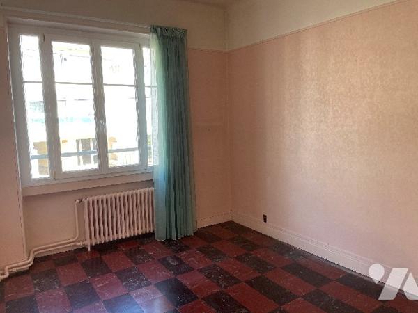 74, rue Ernest Albert, appartement avec jardin, privatif et garage