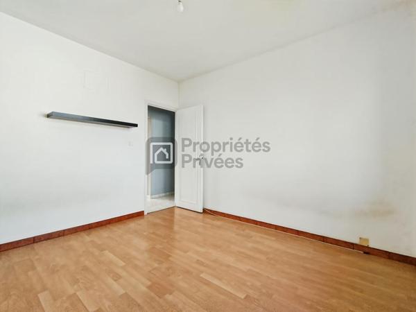 Maison T5 avec piscine, sous-sol complet et grand terrain / Roquettes (31120)