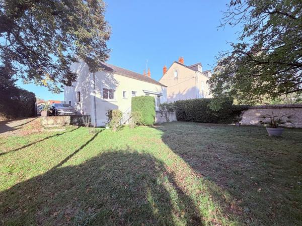 Jolie maison rénovée proche du centre ville de Nevers