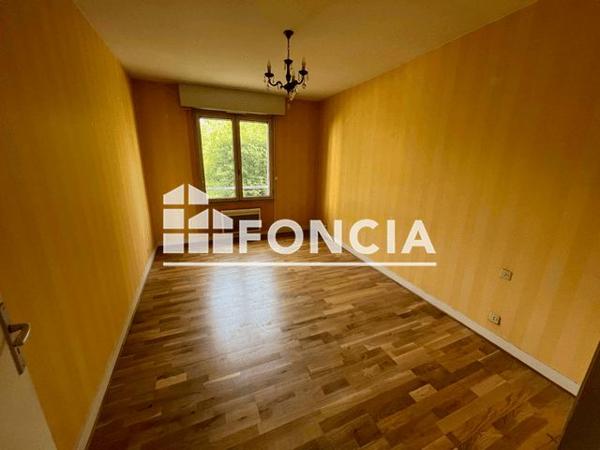 Location Appartement 2 pièces 55 m² - 15 RUE DU CARDINAL GEORGE D'AMBOISE Amboise 37400