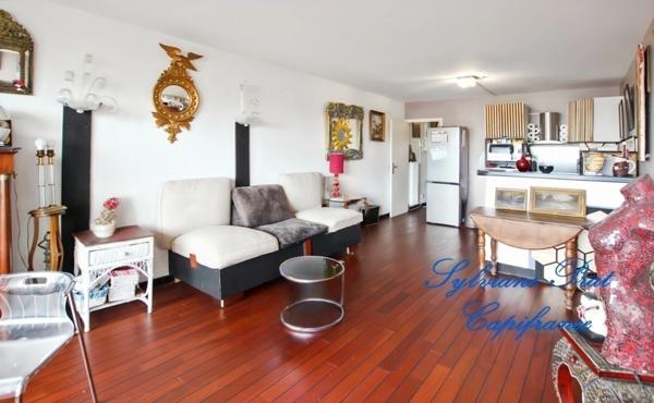 ARCACHON Charmant Appartement 3 pièces de 68 m² avec vue mer, place de parking privée et cellier