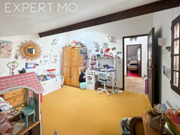 Soisy-sous-Montmorency (95230) Soisy-sous-Montmorency. Maison 7 Pièces avec Jardin Sans Vis-à-Vis, à 13 min de la Gare d'Enghien-les-Bains.