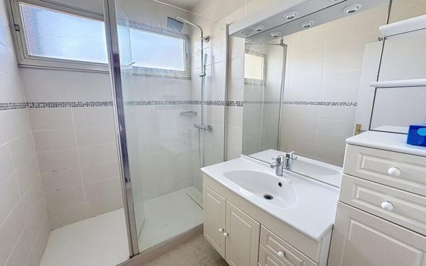 Appartement à vendre    5 pièces • 135,29 m2 Antibes