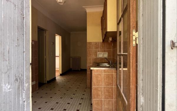 Vente Maison Plain pied avec garage à rénover Lafitte-sur-lot   