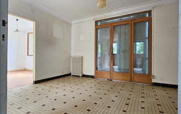 Vente Maison Plain pied avec garage à rénover Lafitte-sur-lot   