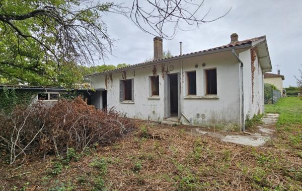 Vente Maison Plain pied avec garage à rénover Lafitte-sur-lot   
