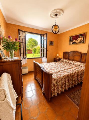MAISON 2 CHAMBRES TERRAIN 816 M² CALME
