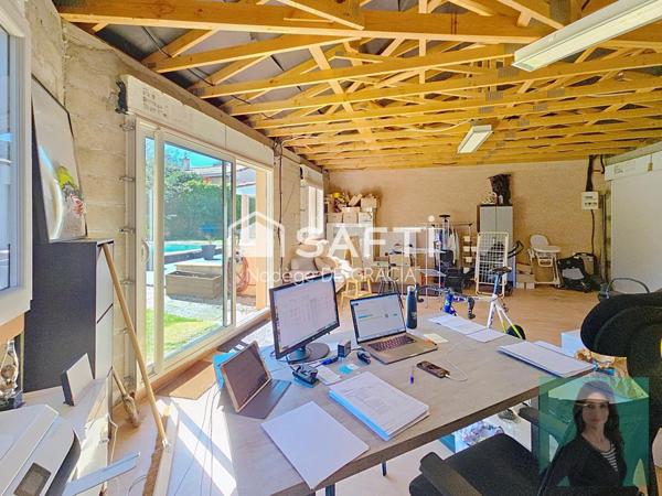 Superbe villa T6 150 m2 avec piscine + potentiel d'extension de 40m2