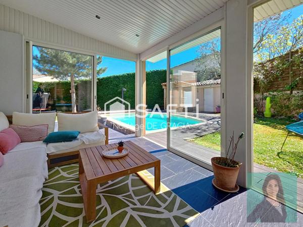 Superbe villa T6 150 m2 avec piscine + potentiel d'extension de 40m2