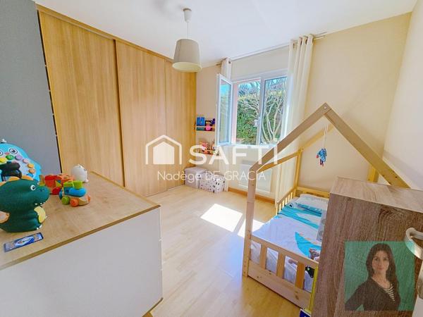 Superbe villa T6 150 m2 avec piscine + potentiel d'extension de 40m2