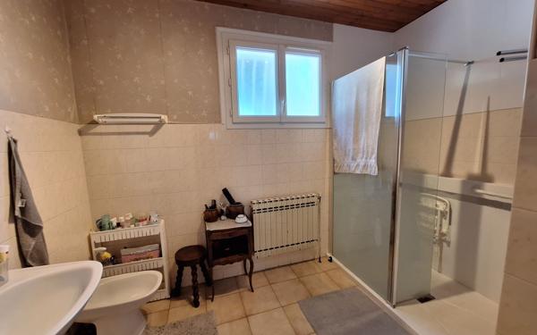 Maison à vendre    6 pièces • 112,92 m2 Royan