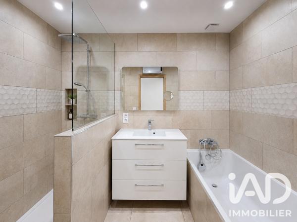 Appartement à vendre 3 pièces 77,78 m² Le Beausset