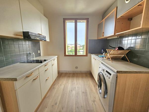 Location Appartement54 m² - 3 Pièces - SENS (89100)