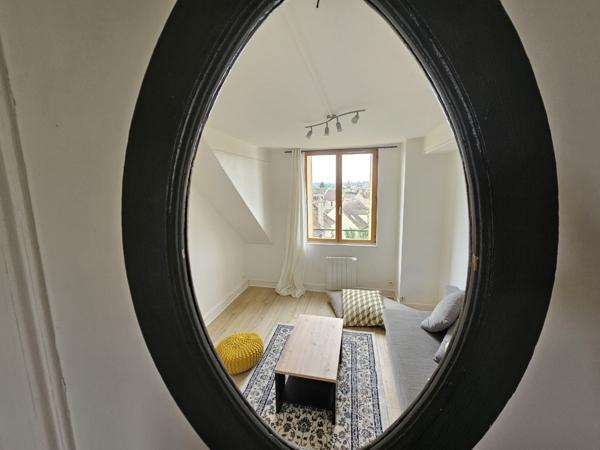 Location Appartement54 m² - 3 Pièces - SENS (89100)