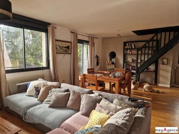 Maison à Le Rheu, 35650 - 9 pièces 225m²